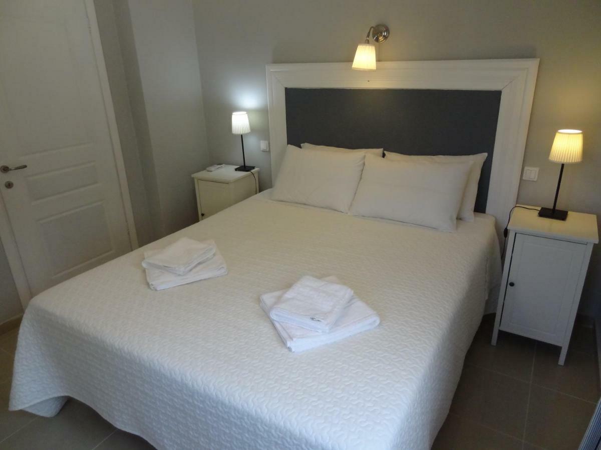 Villa Elaia Suites & Apartments No.2 Gaios Exteriör bild