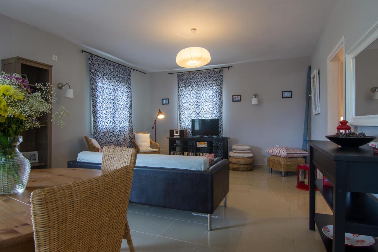 Villa Elaia Suites & Apartments No.2 Gaios Exteriör bild