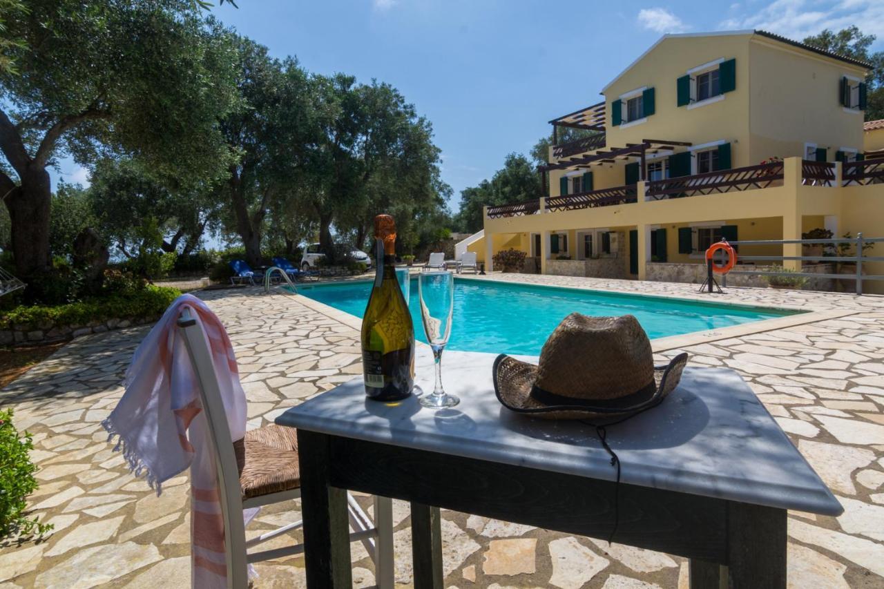 Villa Elaia Suites & Apartments No.2 Gaios Exteriör bild